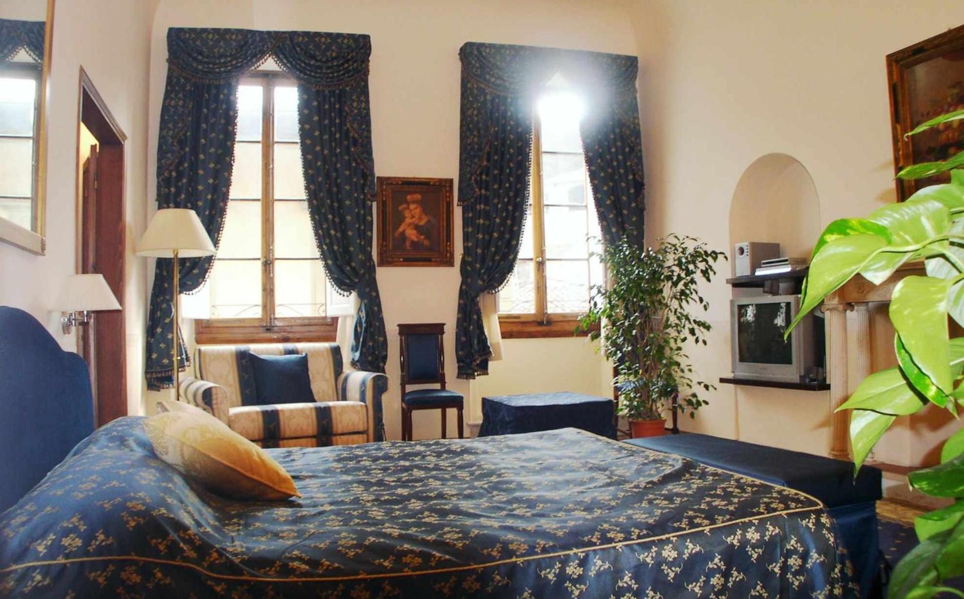 Tornabuoni La Petite Suite Florenz Zimmer foto