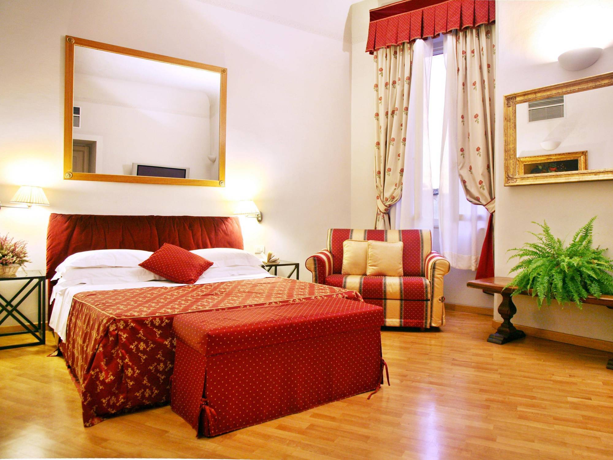 Tornabuoni La Petite Suite Florenz Exterior foto